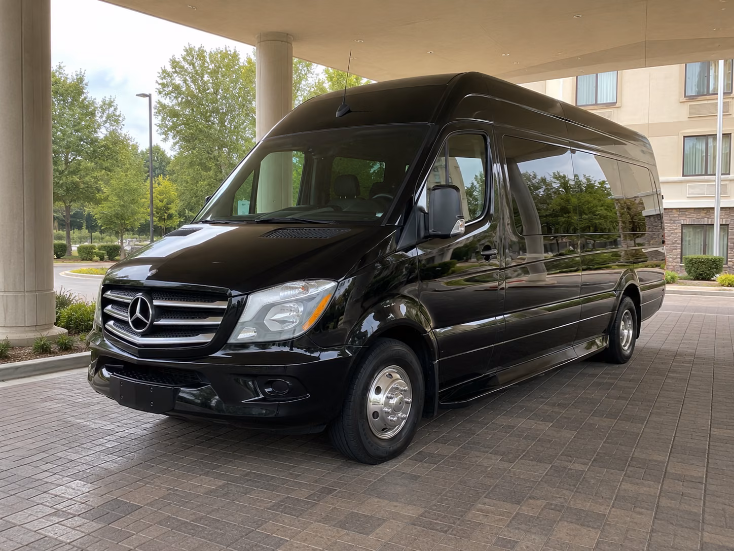 fredericksburg book military and government shuttles to and from fredericksburg