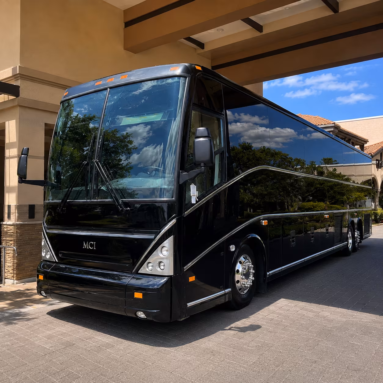 lawton airport transfer charter buses for lawton groups
