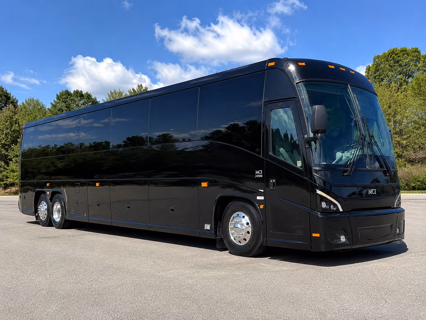 san angelo employee charter buses for small teams and large workforces